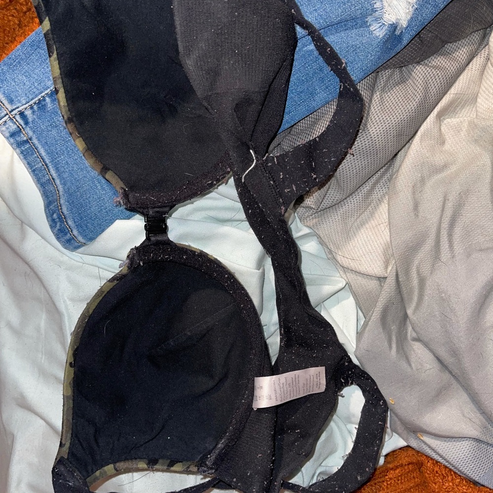 Camo bra - Picture 2 of 3
